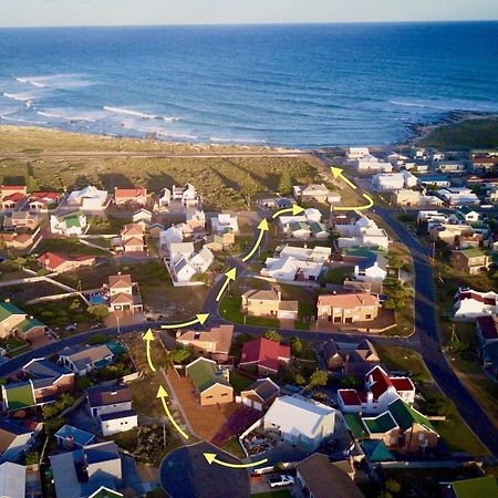 C-Pampoentjie Apartment Struisbaai Bagian luar foto